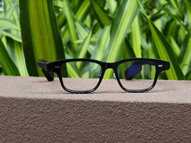  千问AI眼镜来了！阿里AI开始“品牌收敛”？ 新闻 千问AI眼镜来了！阿里AI开始“品牌收敛”？ 新闻