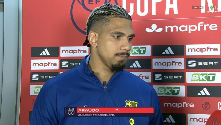 阿劳霍:首回合挖的坑太大;照这么踢下去我们能拿联赛和欧冠 新闻 阿劳霍:首回合挖的坑太大;照这么踢下去我们能拿联赛和欧冠 新闻