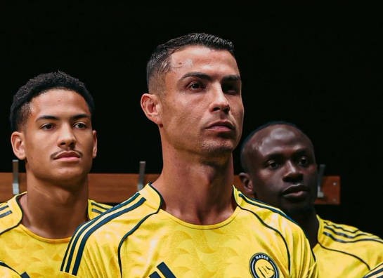 阿斯:虽然C罗的私人飞机抵达马德里,但球员本人仍留在沙特 新闻 阿斯:虽然C罗的私人飞机抵达马德里,但球员本人仍留在沙特 新闻