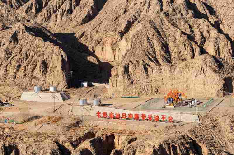 中国第一石油之都,为何沦为“鬼城” 新闻 中国第一石油之都,为何沦为“鬼城” 新闻