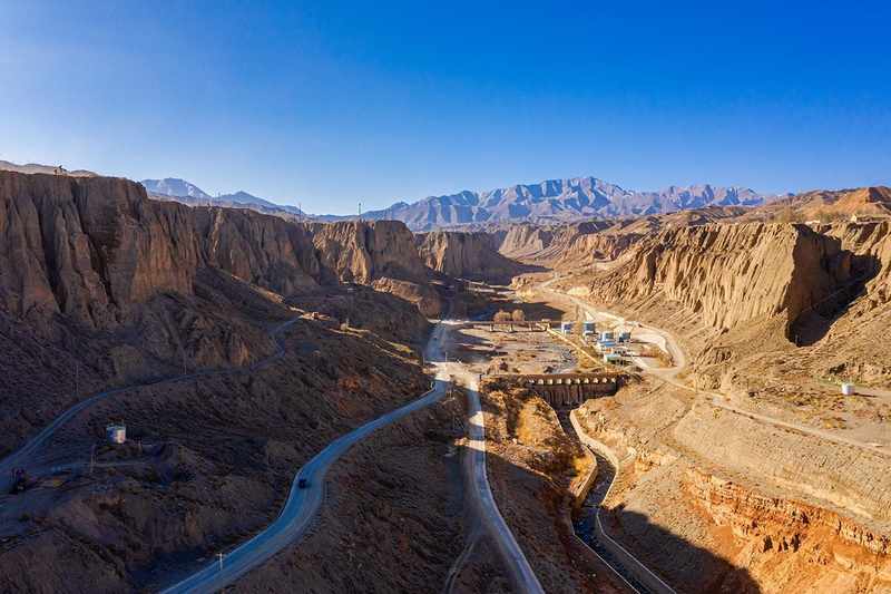 中国第一石油之都,为何沦为“鬼城” 新闻 中国第一石油之都,为何沦为“鬼城” 新闻