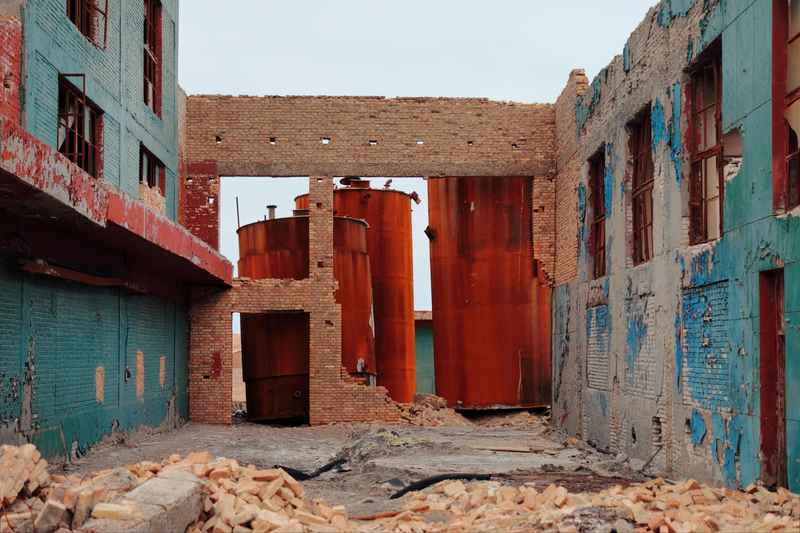 中国第一石油之都,为何沦为“鬼城” 新闻 中国第一石油之都,为何沦为“鬼城” 新闻