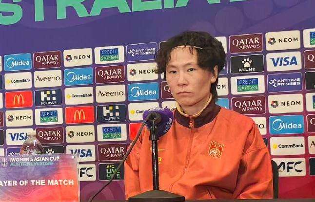 张睿:大家的表现可能急躁一些,太想做好反而没那么好 新闻 张睿:大家的表现可能急躁一些,太想做好反而没那么好 新闻