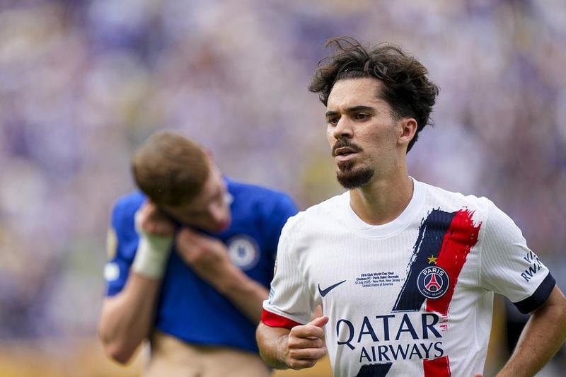  欧冠18决赛对阵：皇马连续5年遇曼城 巴黎VS切尔西 马竞战热刺_0227222336 新闻 欧冠18决赛对阵：皇马连续5年遇曼城 巴黎VS切尔西 马竞战热刺_0227222336 新闻