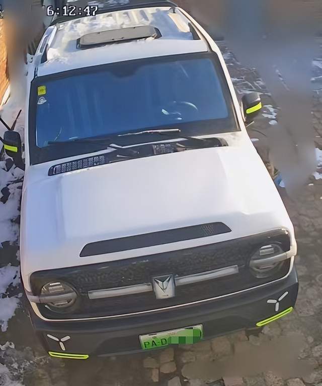 一字标注引发的续航风波;商家宣传与实物不符,老人代步车成维权难题。 汽车科技