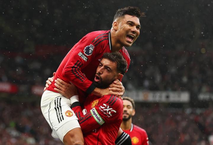  布鲁诺助攻卡塞米罗五次；英超单赛季队友连线最频繁组合诞生。 体育新闻 布鲁诺助攻卡塞米罗五次；英超单赛季队友连线最频繁组合诞生。 体育新闻