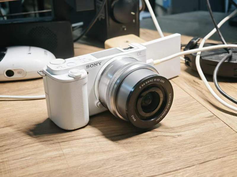  索尼半画幅旗舰的技术突围：堆栈式传感器带来的影像革命 IT技术 索尼半画幅旗舰的技术突围：堆栈式传感器带来的影像革命 IT技术 索尼半画幅旗舰的技术突围：堆栈式传感器带来的影像革命 IT技术