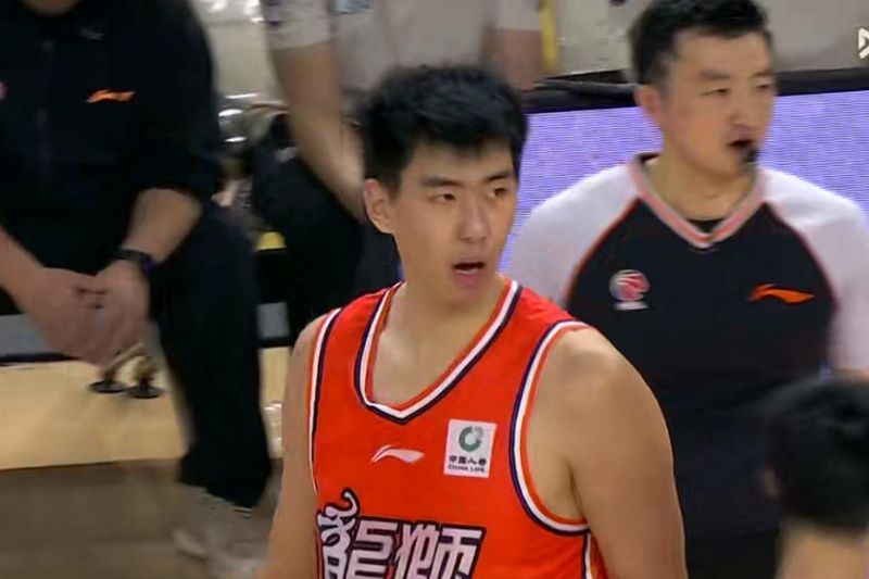  徐昕技术蜕变全解析：广州体系如何激活2米26中锋的攻防潜能 体育新闻