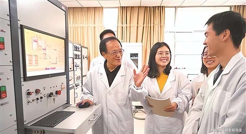  火炸药理论的工程突破：模块装药技术如何重塑现代火炮性能 新闻